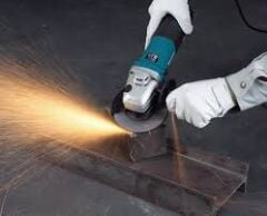 Makita 9565CVR 1400 W Avuç Taşlama Makinesi