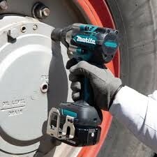 Makita DTW700RTJ Somun Sıkma Makinesi
