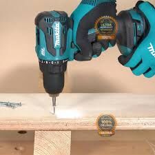 Makita DDF490WVE 18 V Çift Akülü 2 Ah Darbesiz Matkap